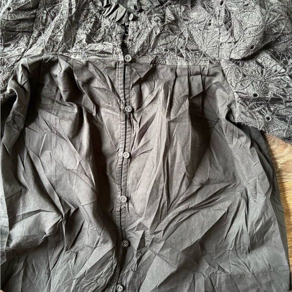 Puff-Sleeve Embellished Button-Front Blouse XS - Picture 9 of 10